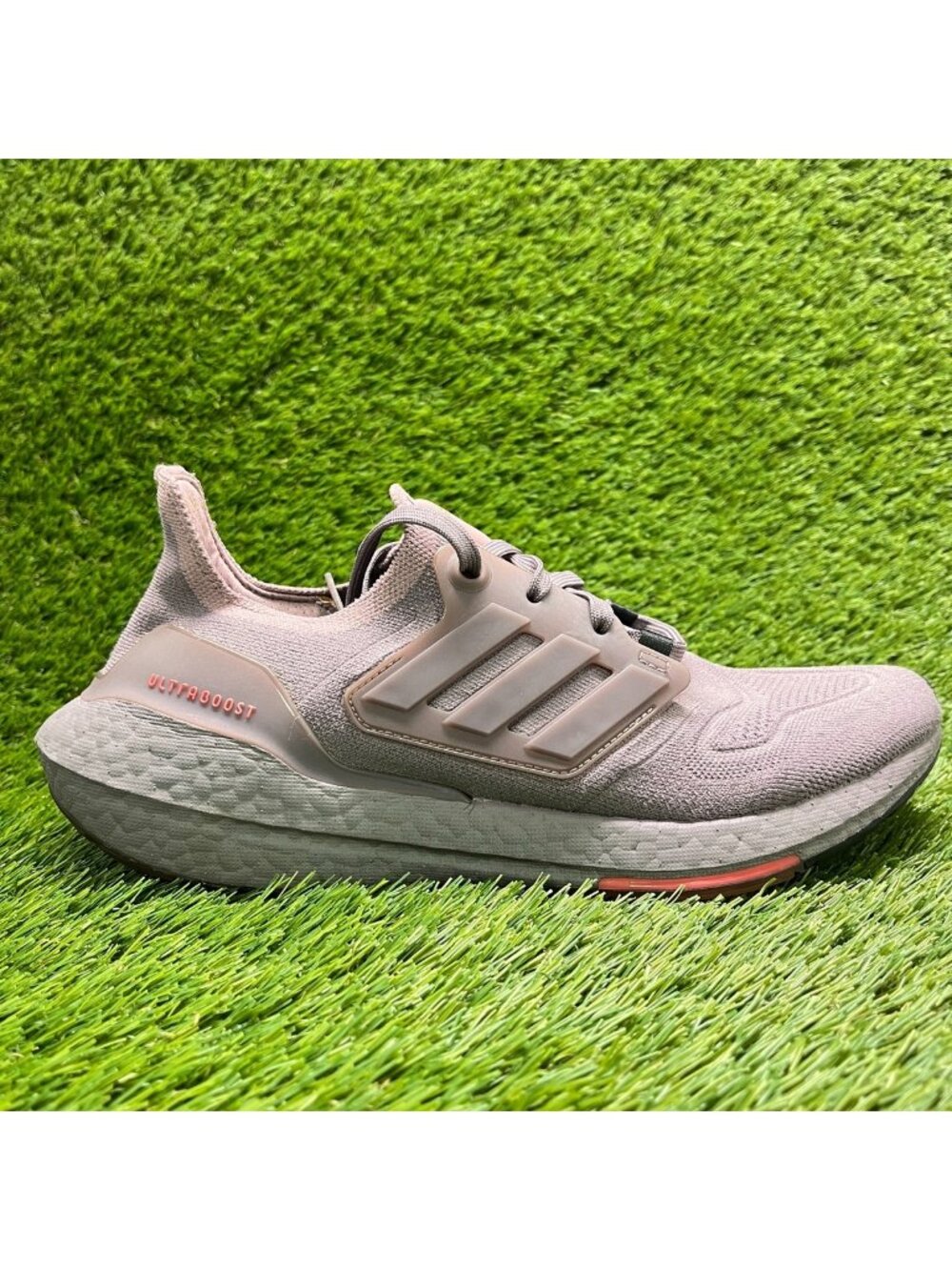 Adidas UltraBoost 22 Womens Size 9 Legacy Purple Athletic Running Shoes Sneakers